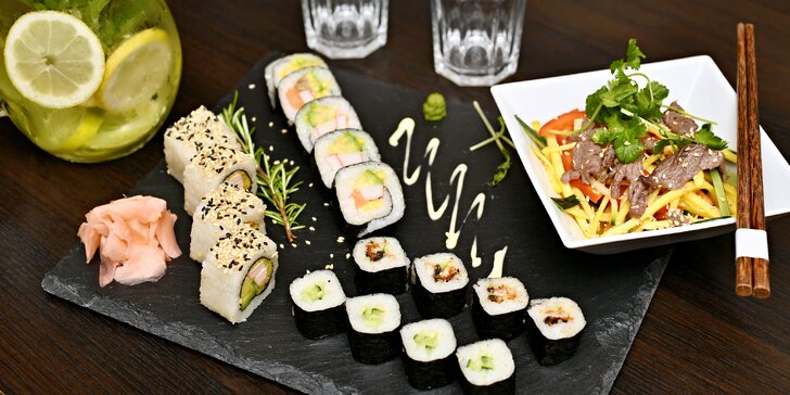 Sushi sety s miso tofu nebo losos polévkou, mangovým salátem i citronádou