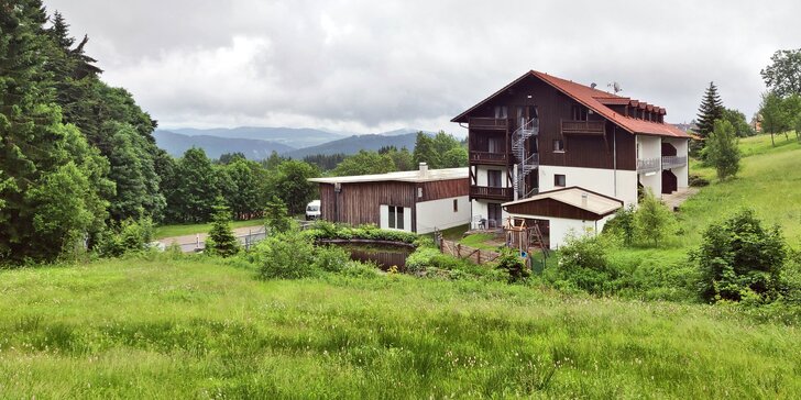 Apartmán v Bavorském lese: kuchyňka, vlastní balkon a výlety po Šumavě