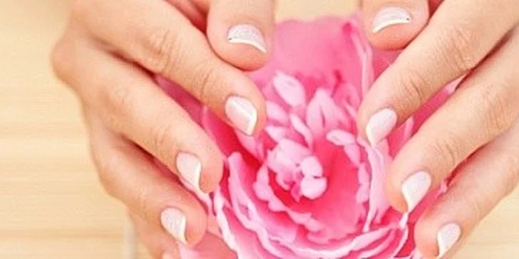 SPA manikúra pro krásu Vašich rukou