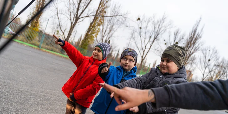 Děti nakouknou pod kapotu a budou si moct cokoliv osahat.