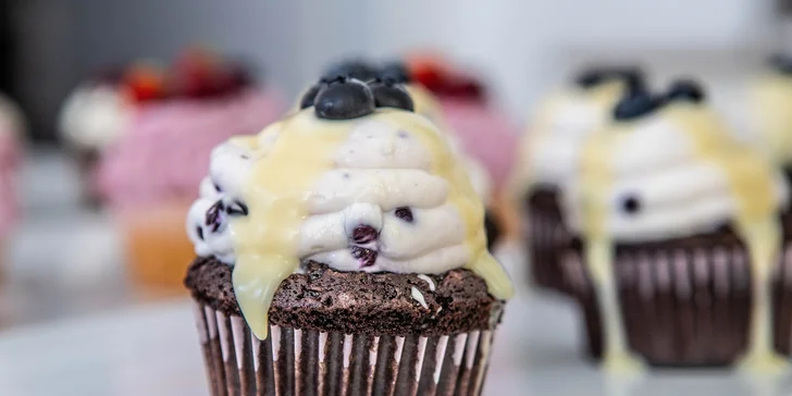Cupcakes vyrobené z kvalitných surovín, bez akýchkoľvek umelých prísad, ochucovadiel a umelých farbív.