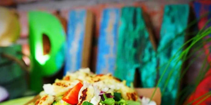 Tortilla či salát dle výběru: halloumi, hovězí nebo avokádo s kuřecím masem