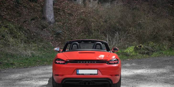 20–60 min. řízení nového kabrioletu Porsche 718 s výkonem 380 koní