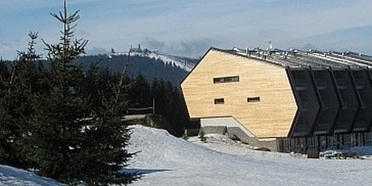 Super týden lyžování pro 2 osoby ve Skiresortu Klínovec - Fichtelberg