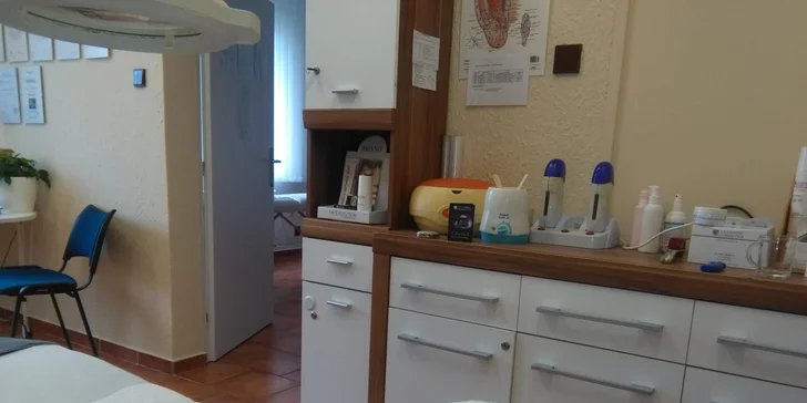 Báječná hydratace: kosmetika s ošetřením pleti s využitím přístroje Domiderm nebo úprava obočí