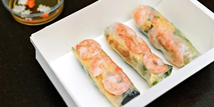 Piknikujte na Náplavce: take away nápoje, závitky i salát pro 1 i pro 2 osoby