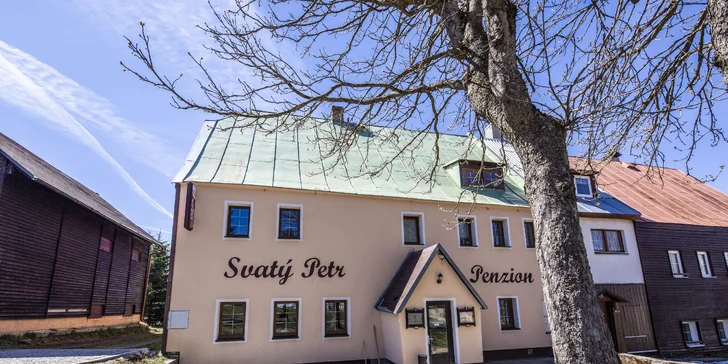 Ubytování pro dva v Božím Daru: ideální místo na výlety