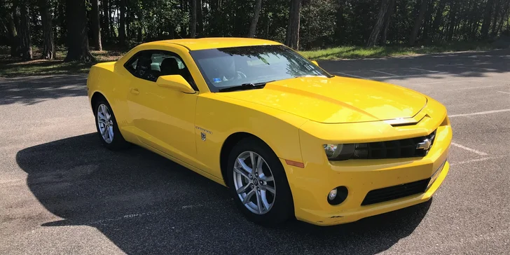 Řízení i zapůjčení sporťáku Chevrolet Camaro "Bumblebee" z filmu Transformers