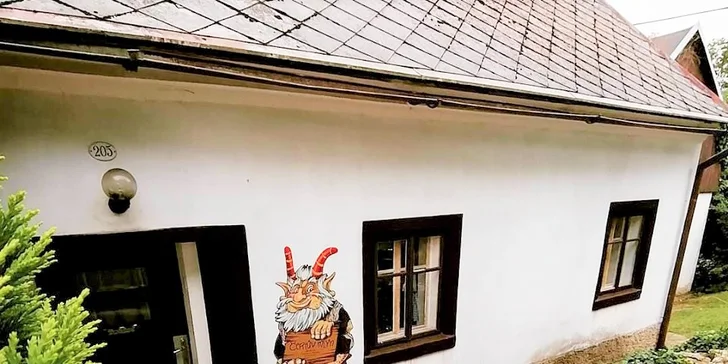 Pronájem vybavené chaloupky v Jizerských horách až pro 15 osob