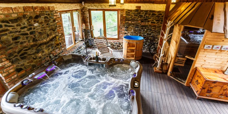 5denní pronájem luxusní wellness chaty v Beskydech pro 8 osob vč. dětí