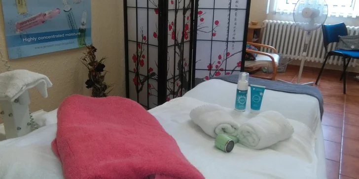 Báječná hydratace: kosmetika s ošetřením pleti s využitím přístroje Domiderm nebo úprava obočí