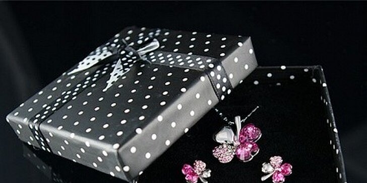 Souprava elegantního náhrdelníku a náušnic v dárkové krabičce