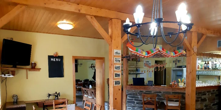 3–4 dny v Jeseníkách: pobyt v obytném sudu či penzionu, wellness a jídlo