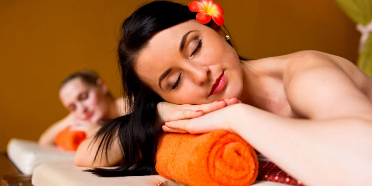2 hod. hýčkání v thajském wellness Ban Thai: masáž těla i chodidel a koupel