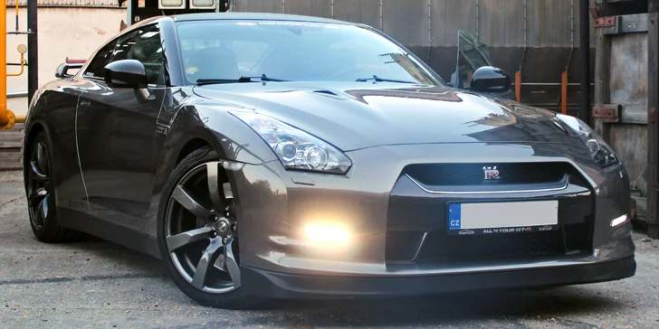 30 minut řidičem japonské ikony Nissan GT-R bez instruktora