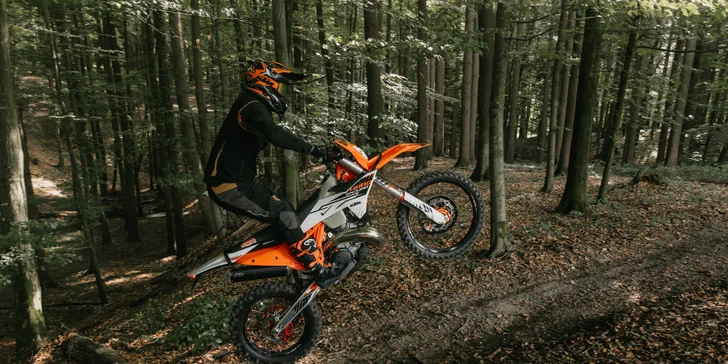 Na výběr je Adventure Enduro, Hard Enduro a Trial. 