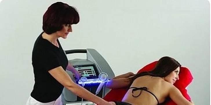 Liposukce 3.generace strojem VACaVITE Prestige pro muže i ženy