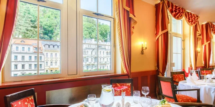 Do restaurace můžete zajít i na oběd. 