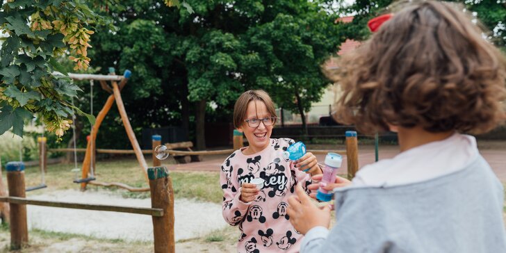 Udělejme dětem z Klokánků hezčí léto: příspěvek na tábory, výlety i zmrzliny