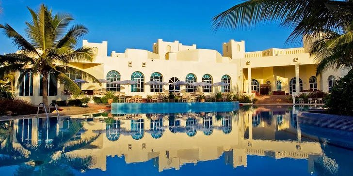 Luxusní pobyt v 5* resortu v Ománu: 5–11 nocí s all inclusive, bazén, fitness, přímo u pláže