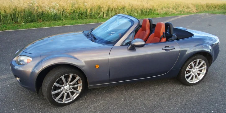 Zapůjčení Mazdy MX5 roadster na 12, 24 nebo až 48 hodin