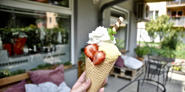 Chladivé letní osvěžení: zmrzlinový kornout, ledové cappuccino i domácí limonáda