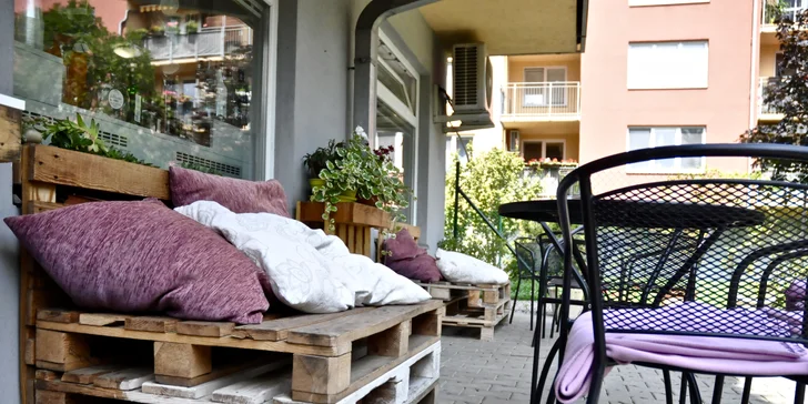 Chladivé letní osvěžení: zmrzlinový kornout, ledové cappuccino i domácí limonáda