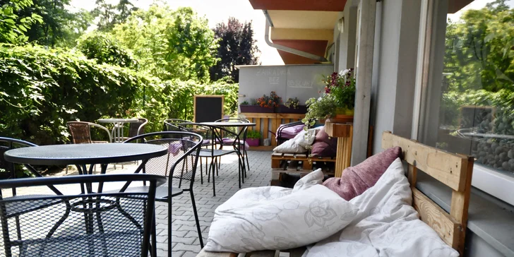 Chladivé letní osvěžení: zmrzlinový kornout, ledové cappuccino i domácí limonáda