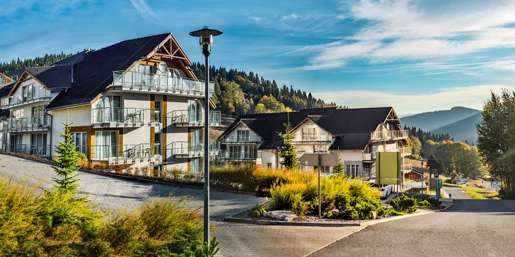 Těší se na vás v moderním resortu Aparthotel a Apartamenty Czarna Góra, a to v termínech až do Vánoc 2023. 