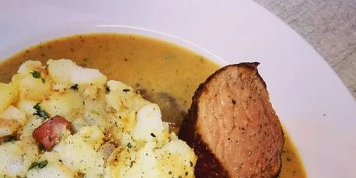 3chodové menu pro dva: škvarková pomazánka, vepřová panenka, palačinka i káva