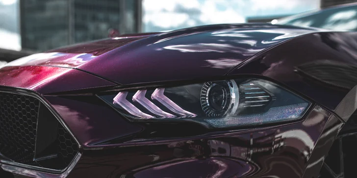 Za volantem Ford Mustang 5.0 GT 2019: projížďka i zapůjčení na víkend