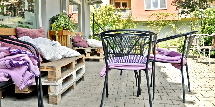 Chladivé letní osvěžení: zmrzlinový kornout, ledové cappuccino i domácí limonáda