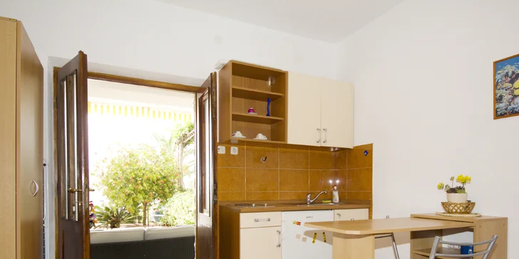 Léto v Igrane: 7 nocí v apartmánu pro 2–4 osoby, u pláže či 80 metrů od ní