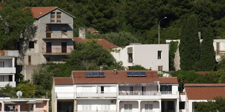 Léto v Igrane: 7 nocí v apartmánu pro 2–4 osoby, u pláže či 80 metrů od ní