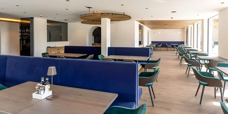 Hotel stojí jen dvě minutky od skiareálu Schöneben.