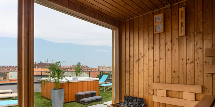 V cene pobytu máte aj dvojhodinový privátny vstup do ONYX SPA s panoramatickým výhľadom na Budapešť.
