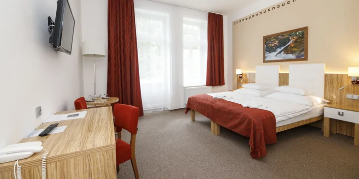 Příjemné zázemí vám poskytne hotel Astoria. 