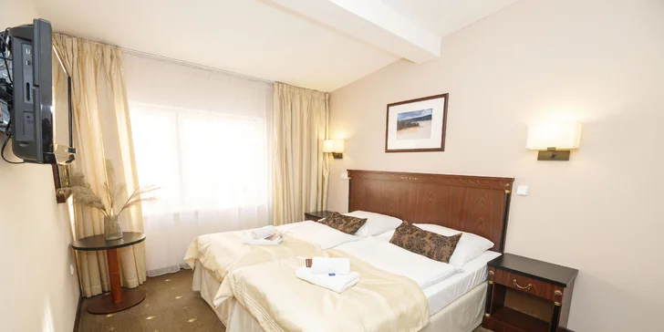 Čeká vás odpočinek v elegantních pokojích hotelu U Černého orla.