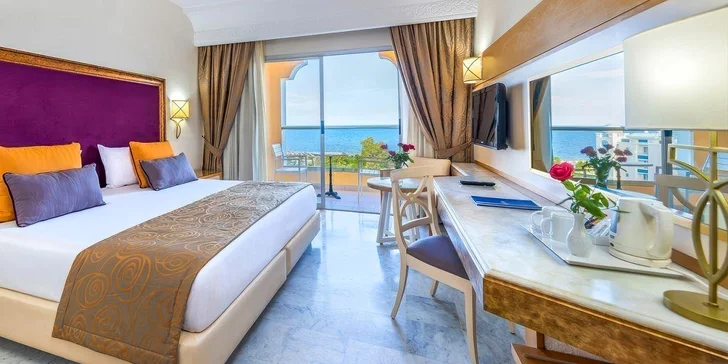 Útočiště najdete v luxusním Hotelu Marhaba Palace****. 