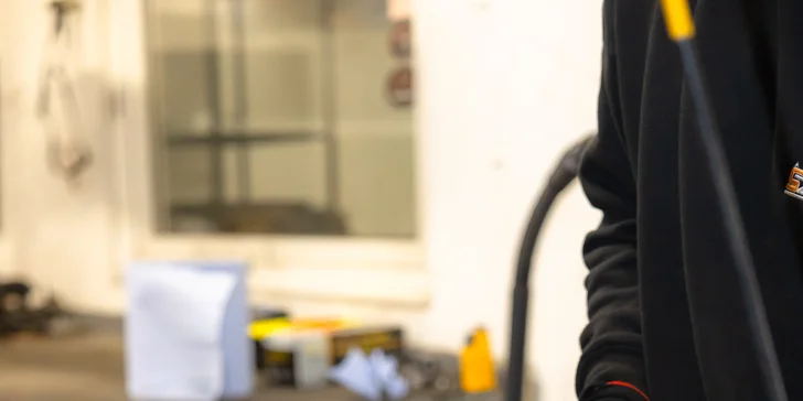Skúsení mechanici vykonajú vizuálnu kontrolu podvozku a včas vás upozornia na prípadné opotrebenie.