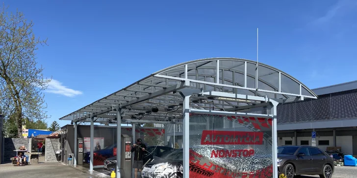 Volá váš vůz po pořádné očistě? V SCF Automyčce na vaše auto čeká poctivé bezdotykové mytí. 