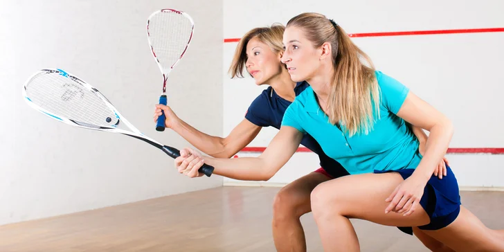 Parádní rozcvička pro unavené či ztuhlé tělo: 60 minut squashe nebo badmintonu