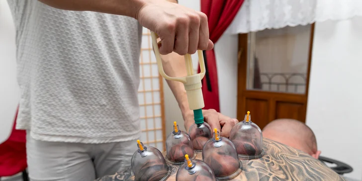 Objavte svet relaxu a regenerácie s bohatou ponukou masáží!