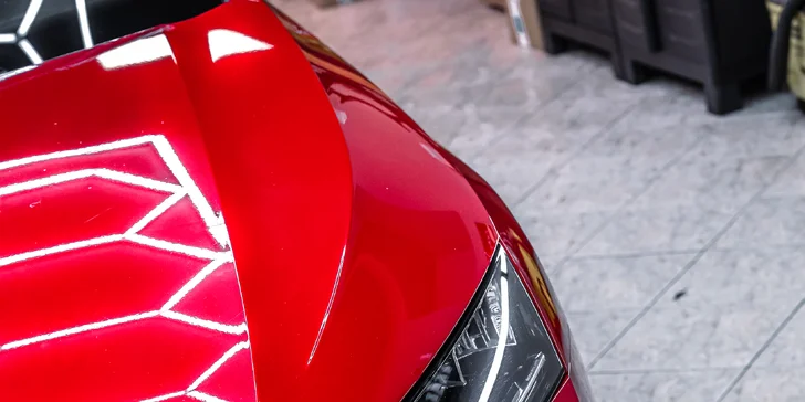  A co takhle ochrana karoserie až na 12 000 km? Vyberte si nanesení keramické ochrany laku.