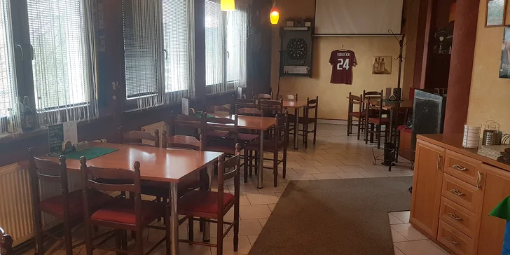 V restauraci se na váš těší jakýkoli den v čase 15:00–21:30 (v neděli do 20:30). 