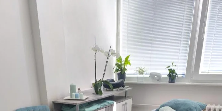 Podle vybrané varianty strávíte na lehátku 30 až 45 minut.