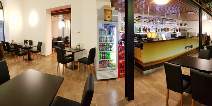 Prostornou restauraci najdete na Letenském náměstí.