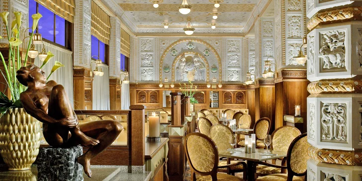 Slavný hotel Art Deco Imperial: pokoj Deluxe, snídaně u Zdeňka Pohlreicha