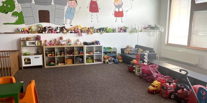 Chcete-li vyrazit do herny s přáteli, pořiďte voucher pro vstup 2 dětí a doprovodu se 2 kávami či limonádami. 
