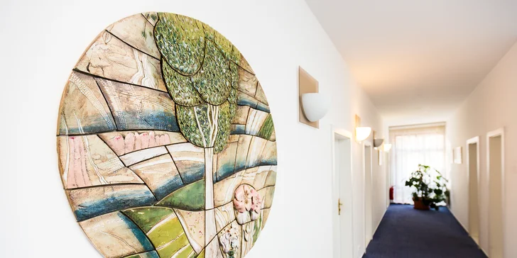 Při zařizování hotelu se nezapomínalo na detaily.